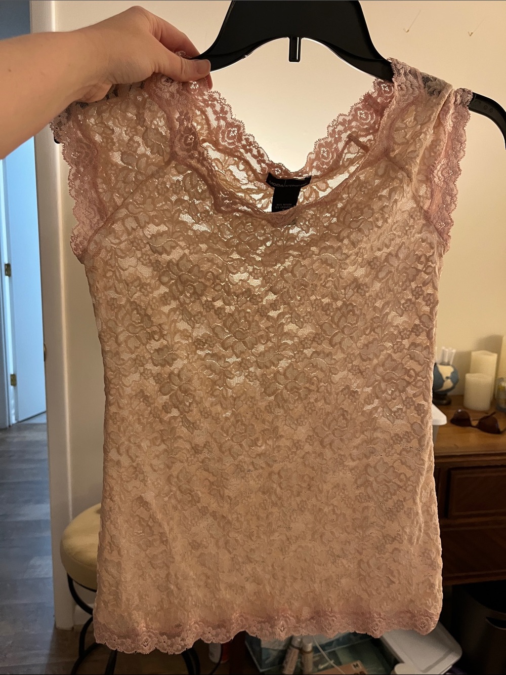 Moda International light pink Lace Short Sleeve Top - Small